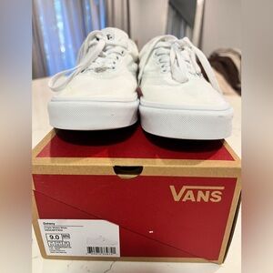 VANS Dohney Triple White MENS Sneaker